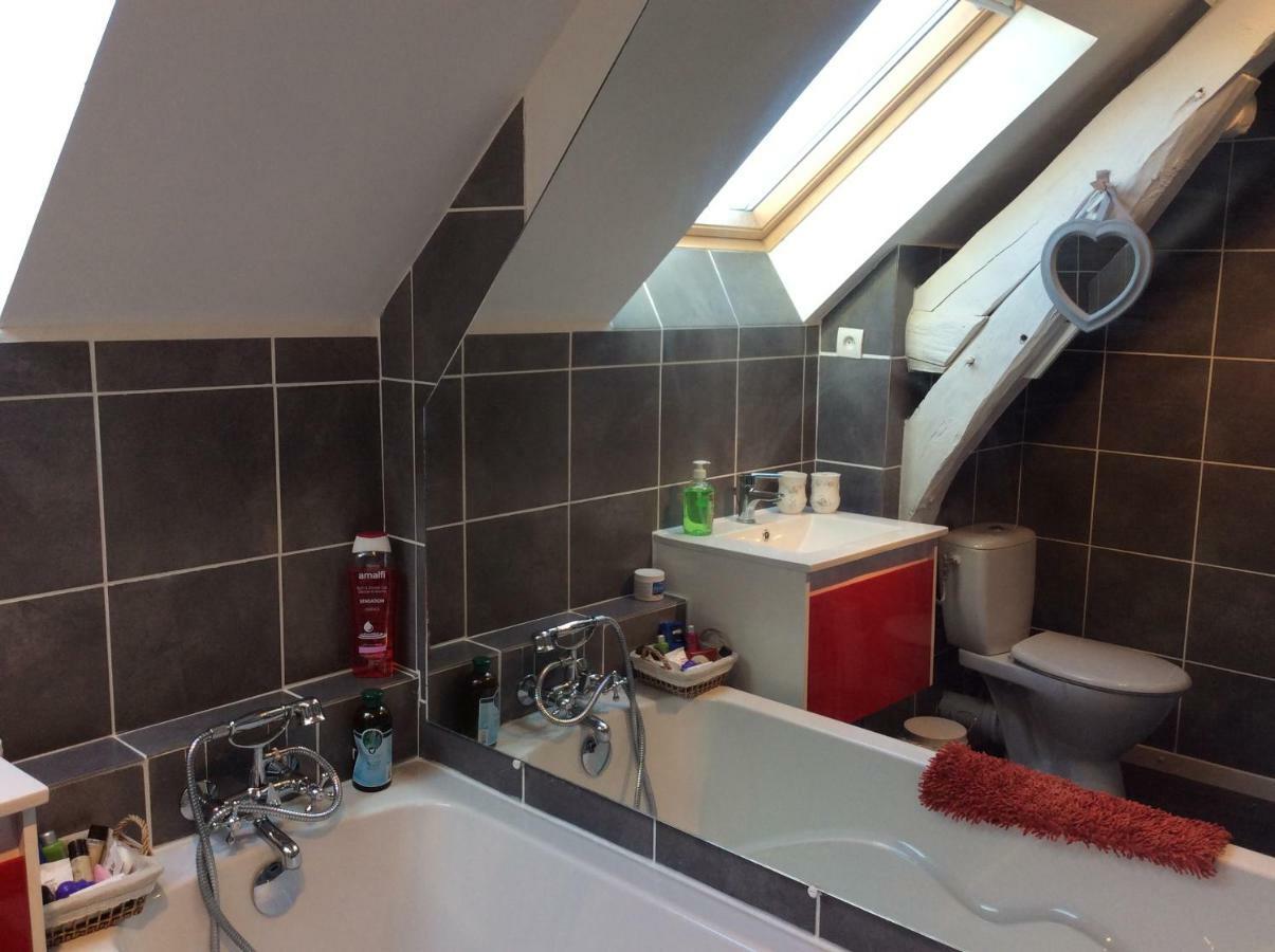 Papillon Villa Esves-le-Moutier Bagian luar foto